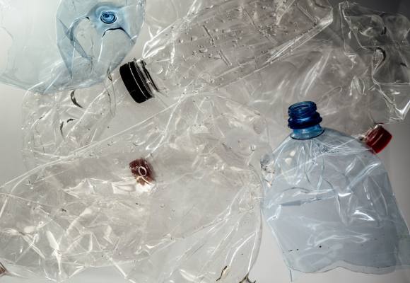 Szkodliwość butelek plastikowych